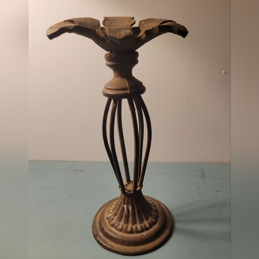 Rustic Cast Iron Heavy Palm Brown Candle Holder